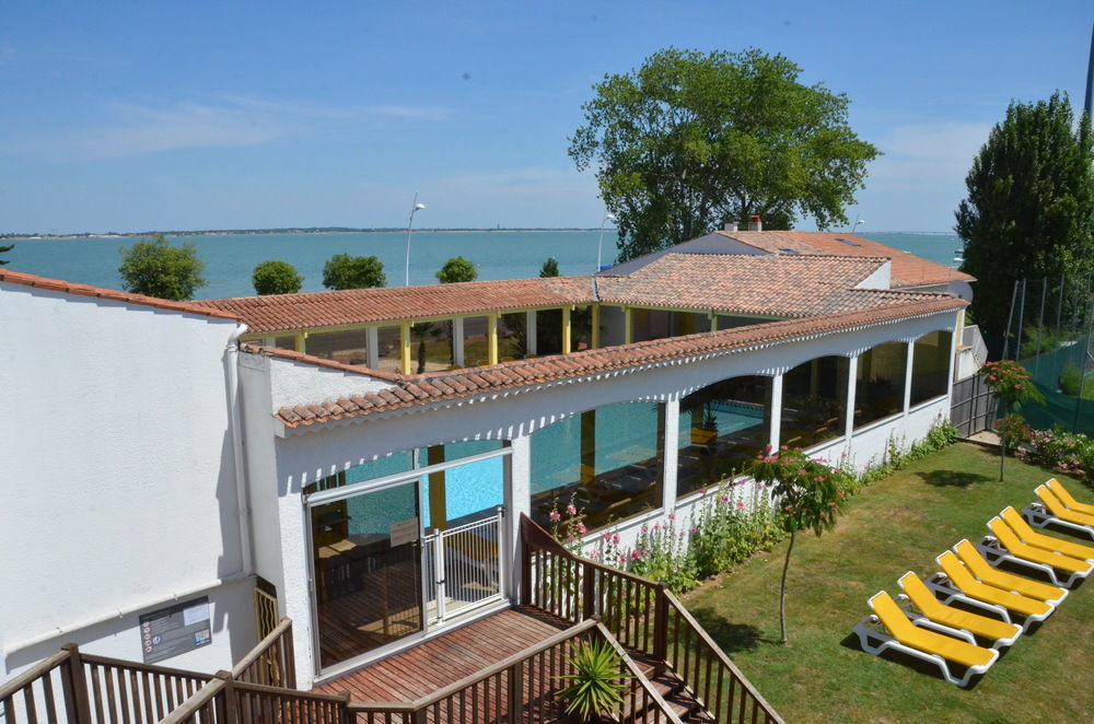 Et Les Cleunes Oleron Hotel 3*