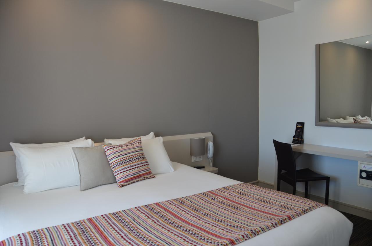Et Les Cleunes Oleron Hotel